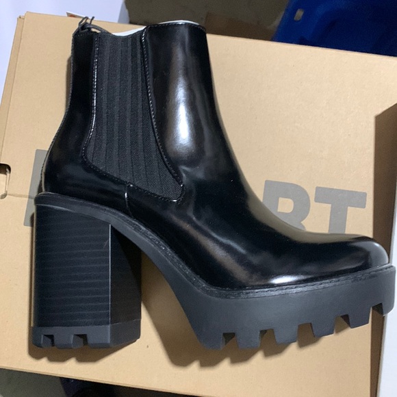 Zara lug sole Chelsea - Picture 1 of 3